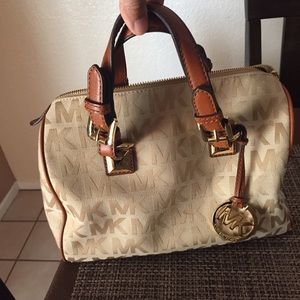 Michael Kors purse